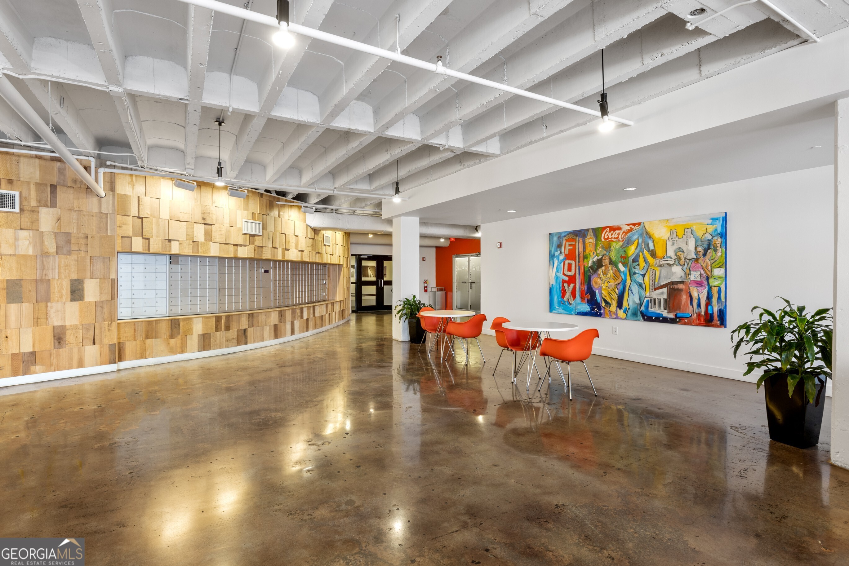 PEACHTREE LOFTS - Residential