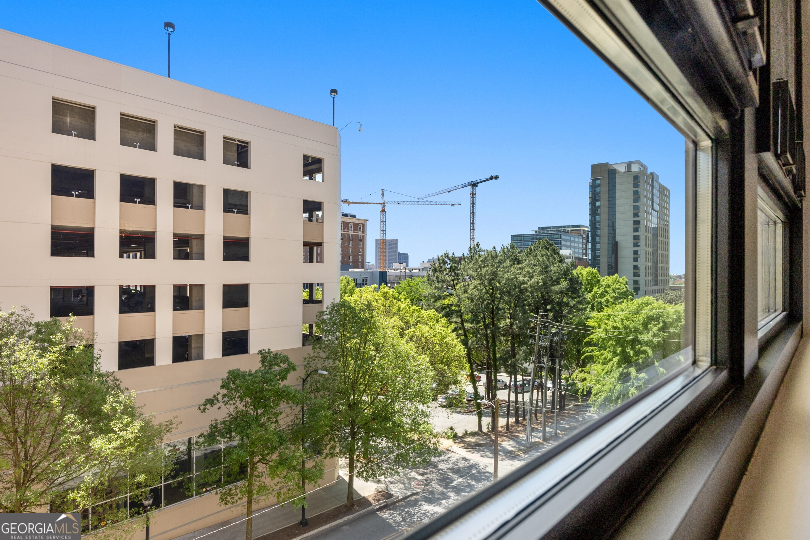 PEACHTREE LOFTS - Residential