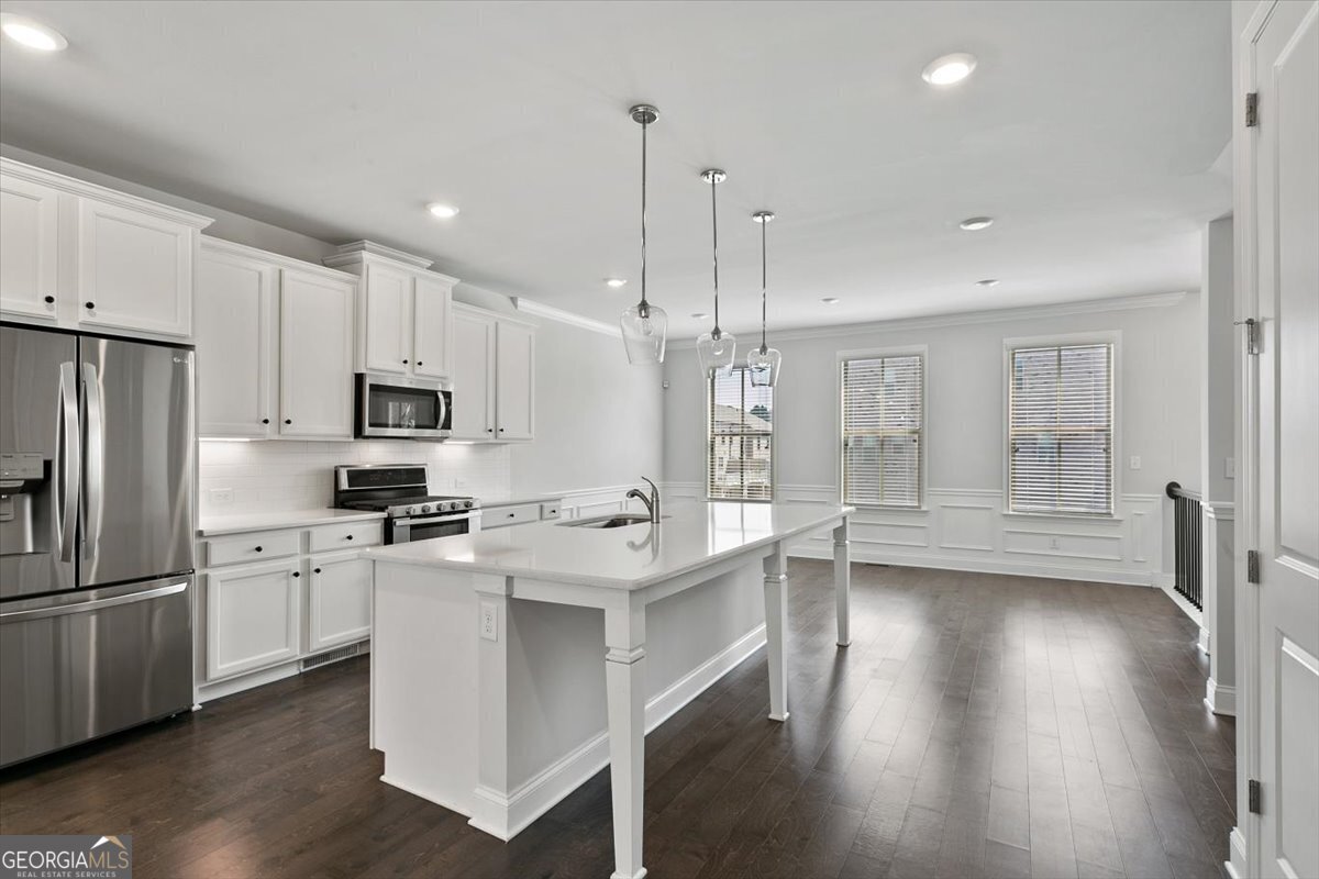 Doraville, Georgia 30360, United States, 4 Bedrooms Bedrooms, ,4 BathroomsBathrooms,Residential,Active,6978