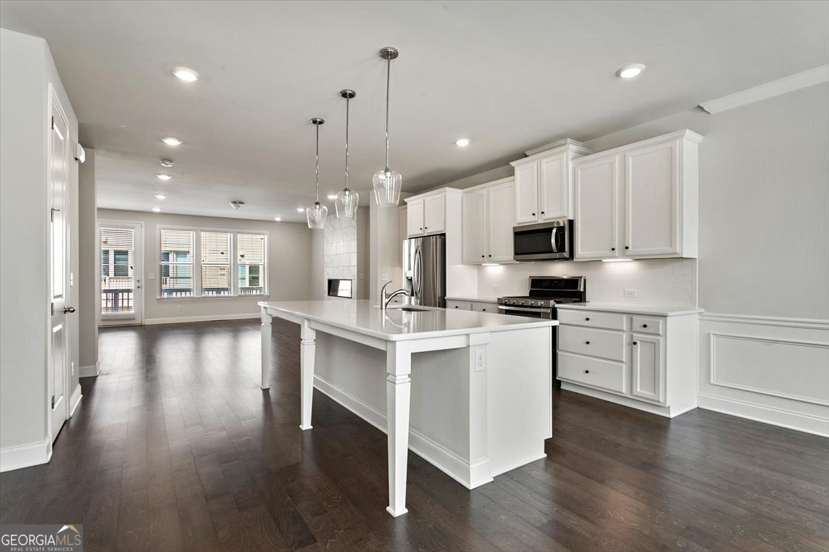 Doraville, Georgia 30360, United States, 4 Bedrooms Bedrooms, ,4 BathroomsBathrooms,Residential,Active,6978