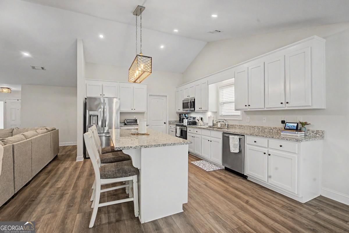 171 Goldshore WAY