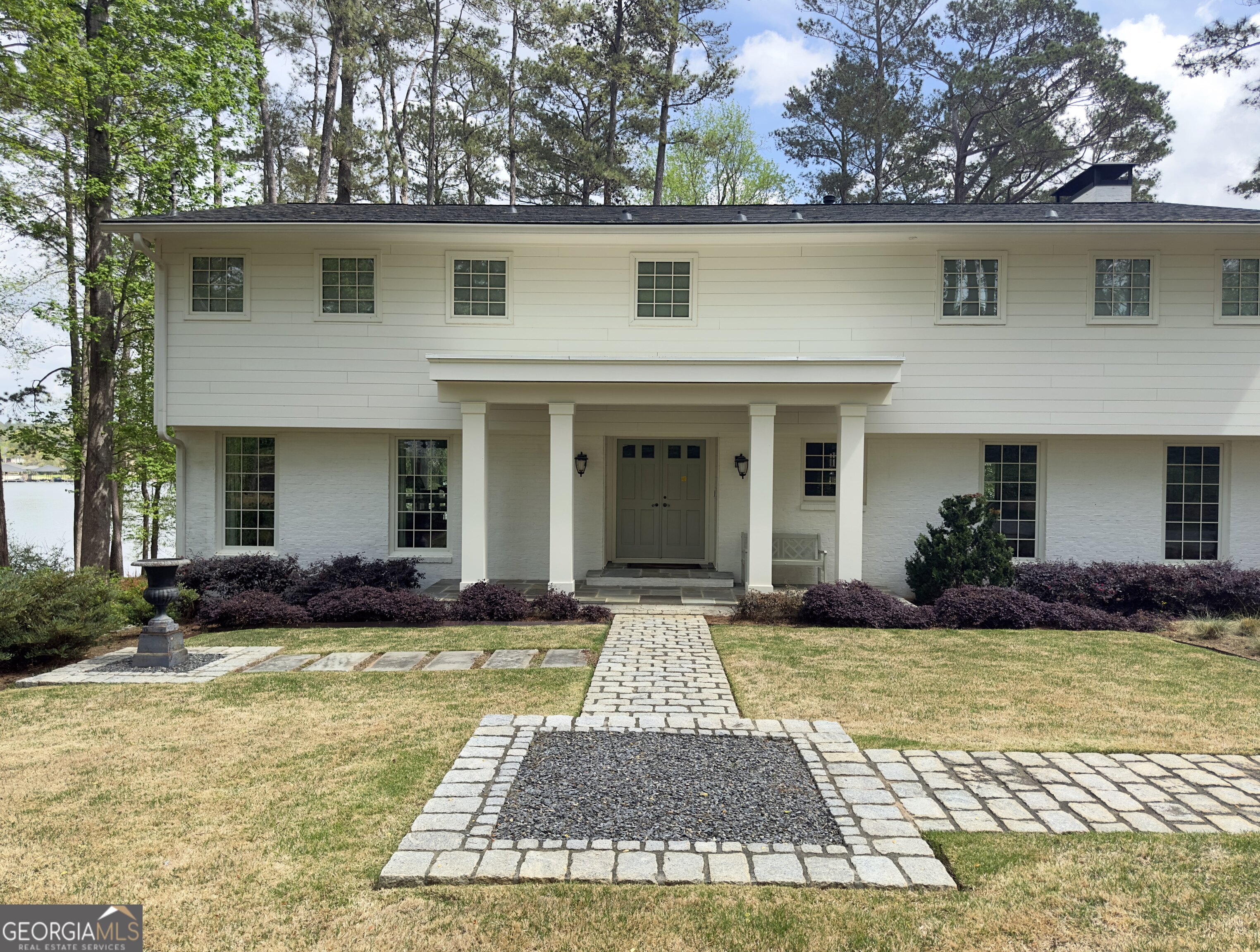 3006 Emerald DR