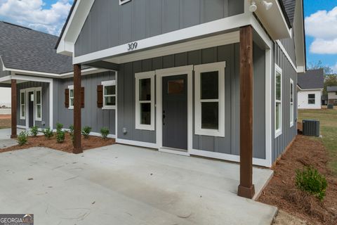 A home in Pine Mountain