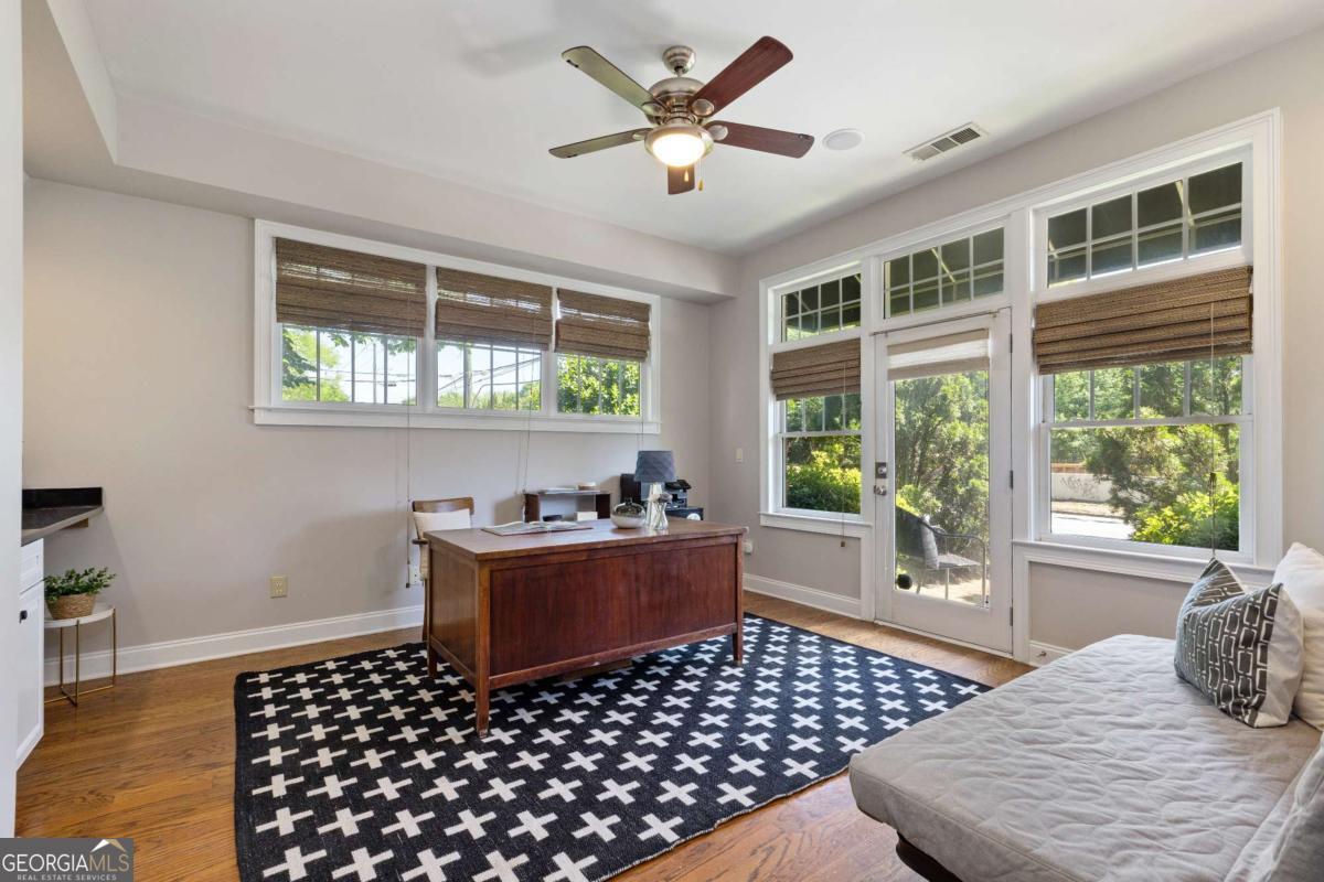 1258 Dekalb AVE NE 127