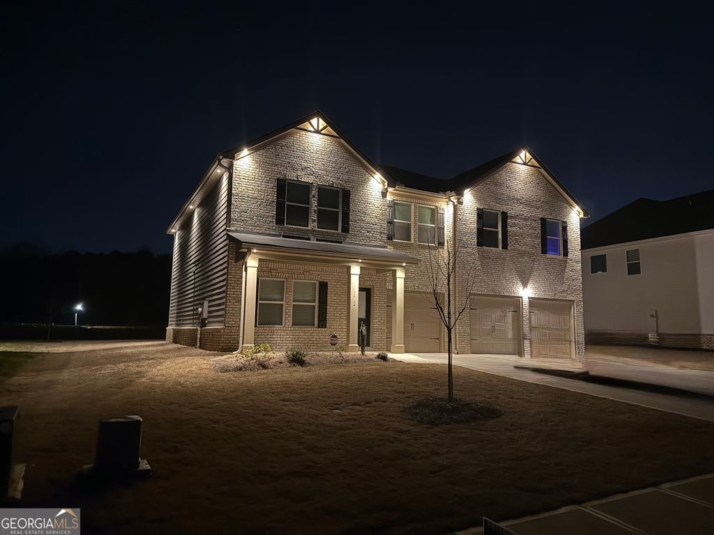 Photo of 1612 Fuma Leaf Way, McDonough, GA 30253 (MLS # 10665078)