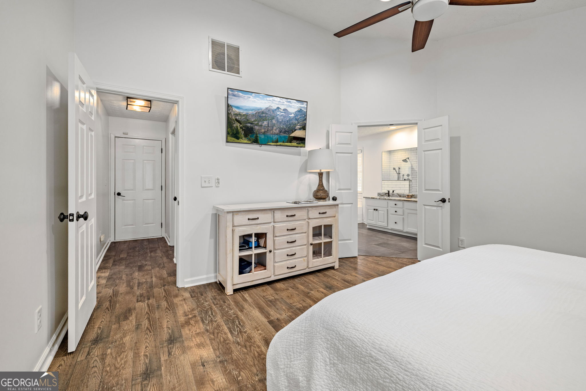 Gainesville, Georgia 30506, United States, 3 Bedrooms Bedrooms, ,2 BathroomsBathrooms,Residential,Active,176176