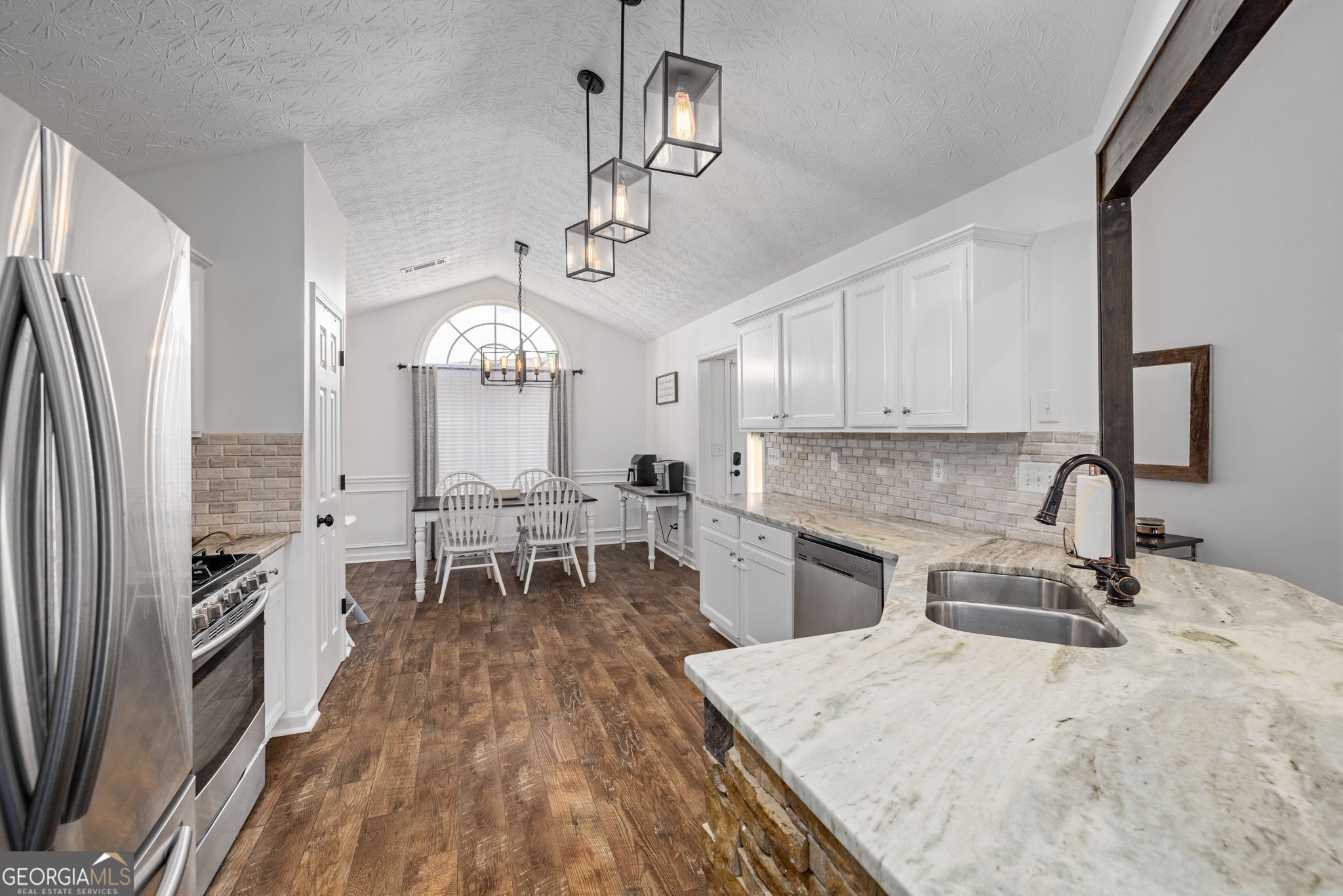 Gainesville, Georgia 30506, United States, 3 Bedrooms Bedrooms, ,2 BathroomsBathrooms,Residential,Active,176176