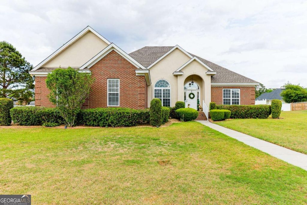 Photo of 3783 Bermuda Run Drive, Valdosta, GA 31605 (MLS # 10762116)