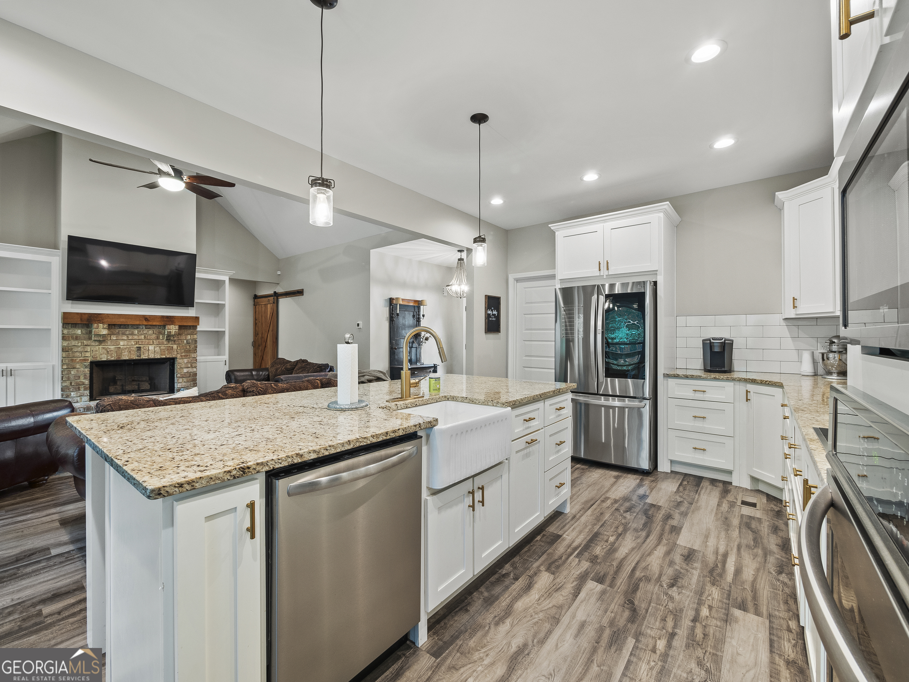 259 Cochran RD