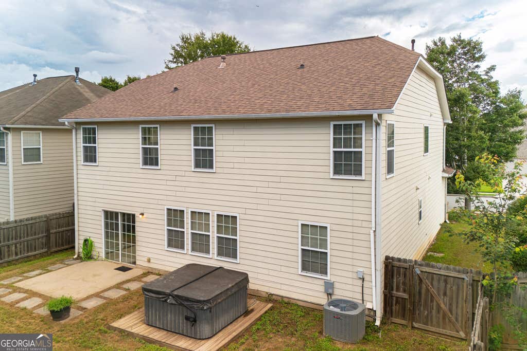 Photo of 35 Timber Lane, Newnan, GA 30265 (MLS # 10821474)