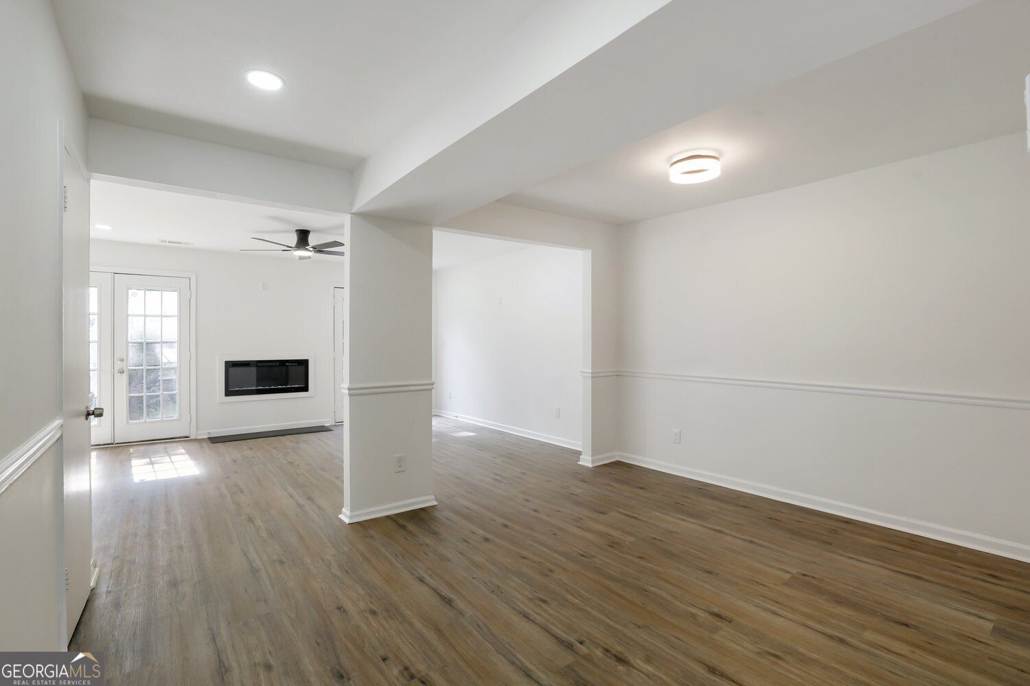 203 Tiburon DR