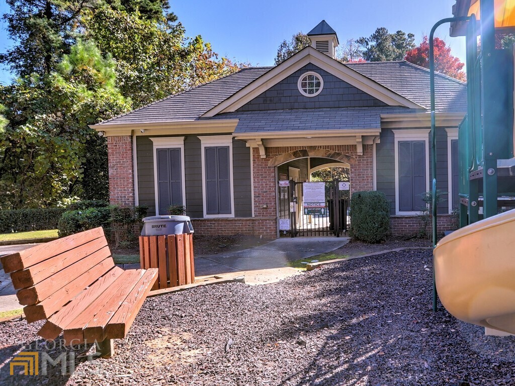 Hamilton Grove - Residential