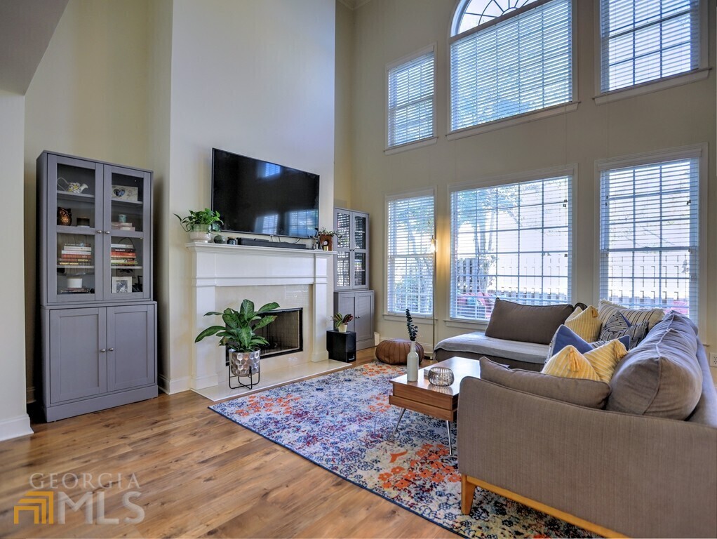 Hamilton Grove - Residential