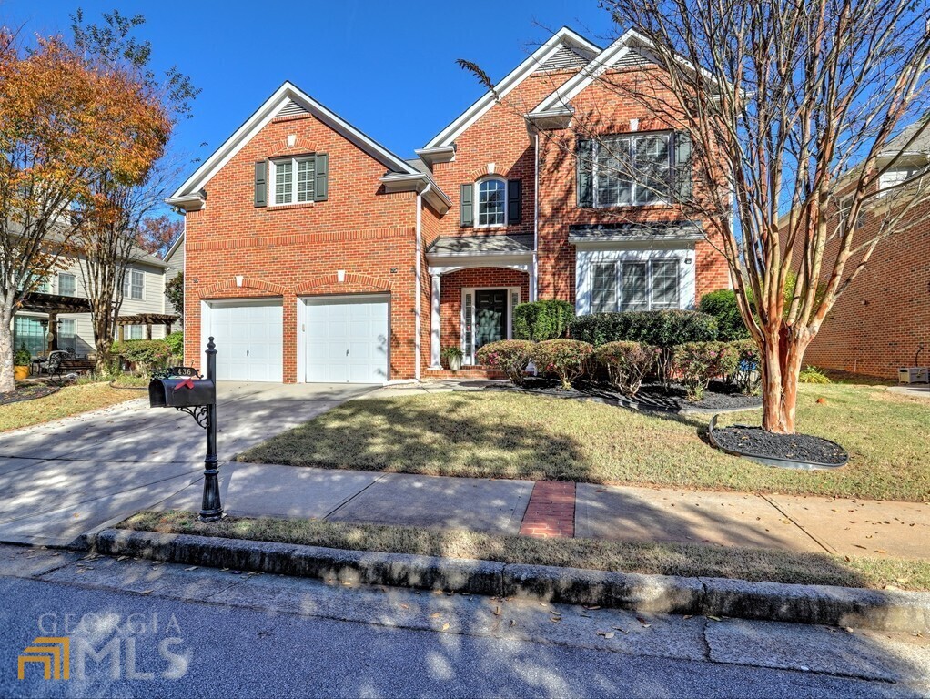 Hamilton Grove - Residential