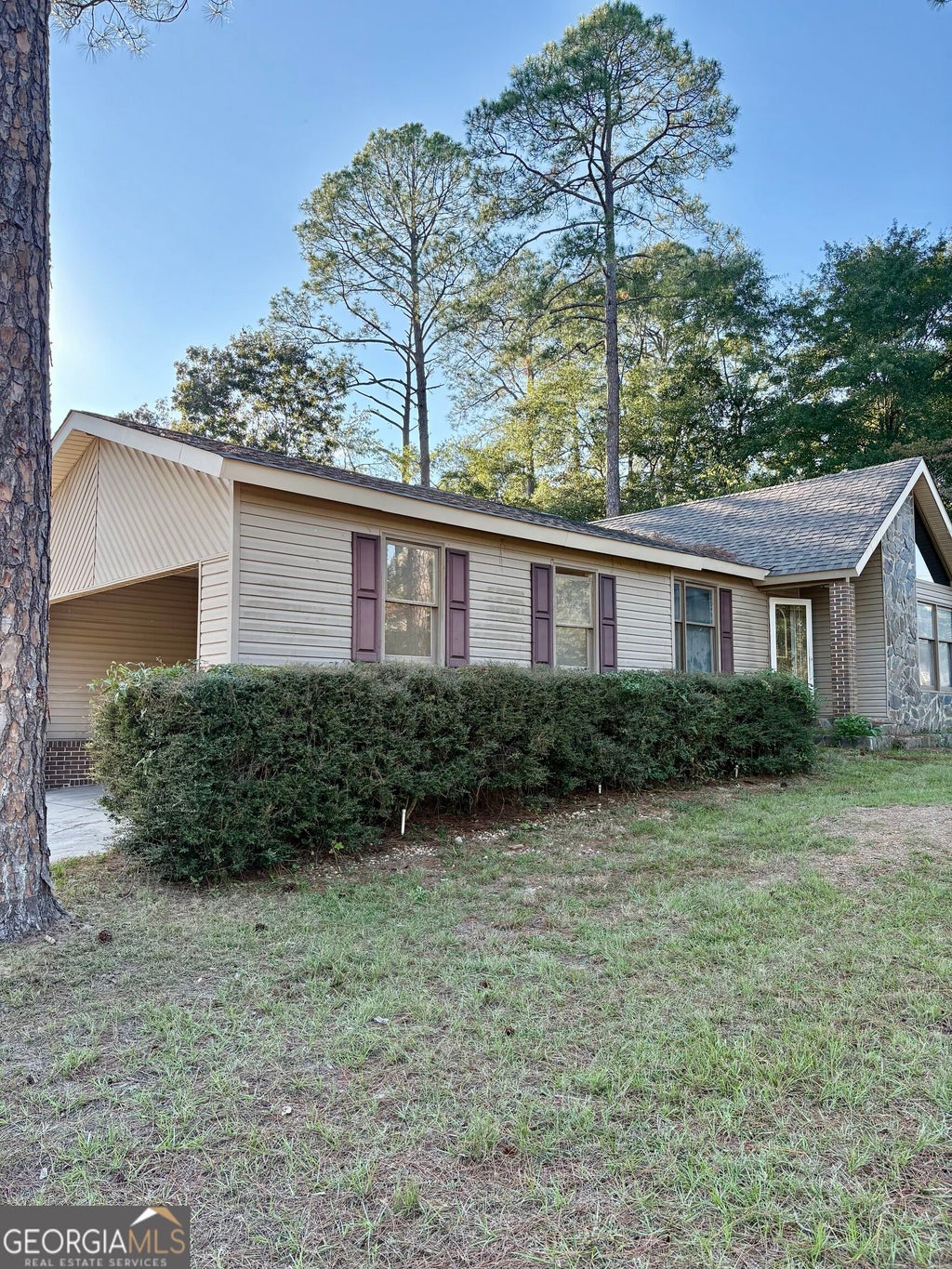 Photo of 901 Gracewood Drive, Dublin, GA 31021 (MLS # 10878571)