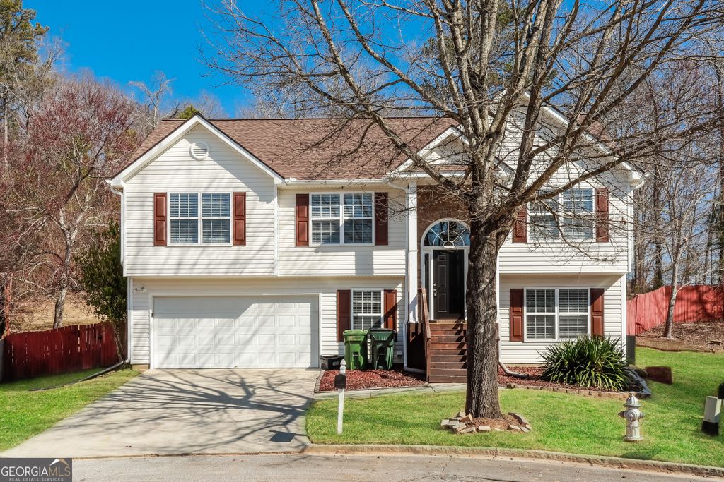 Photo of 4220 Crestside Ridge, Snellville, GA 30039 (MLS # 10690709)
