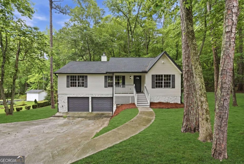 Photo of 3191 Lakeview Parkway, Villa Rica, GA 30180 (MLS # 10760638)