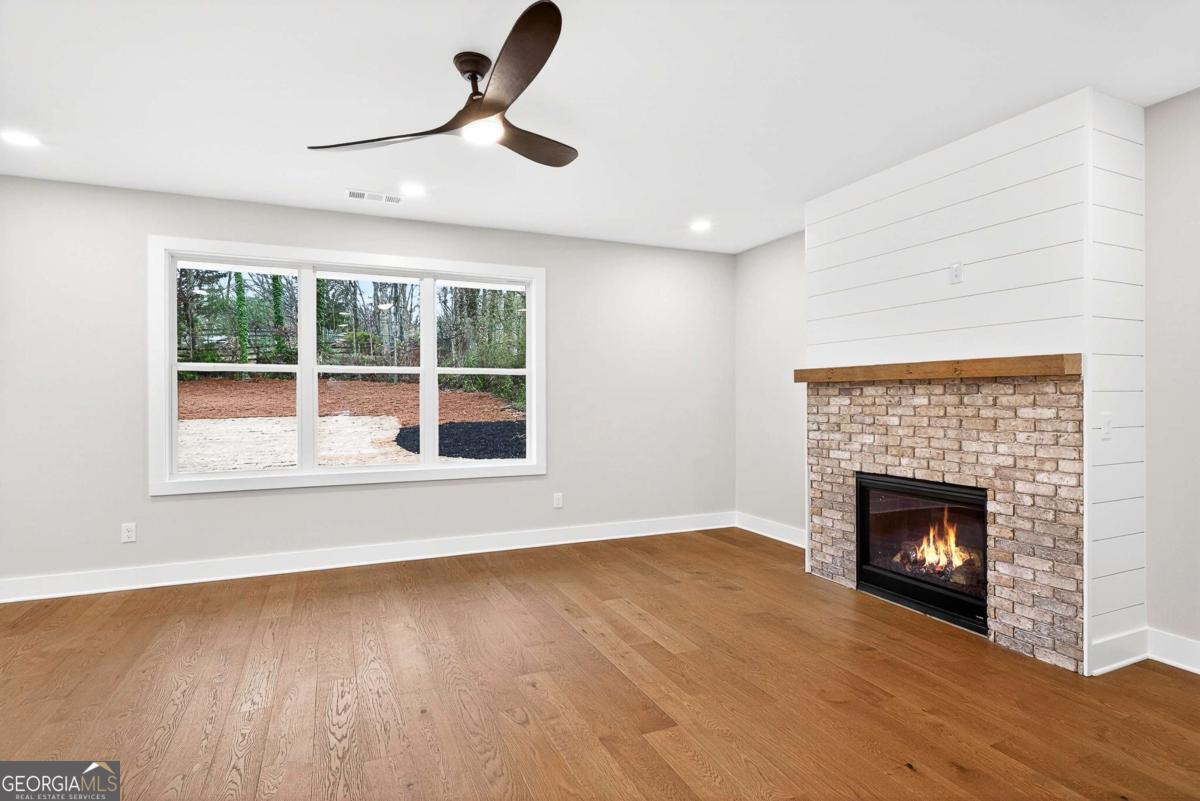 467 Lawrenceville ST