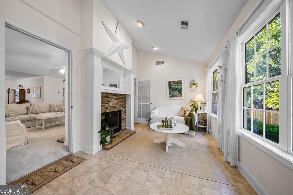 387 Harborside DR