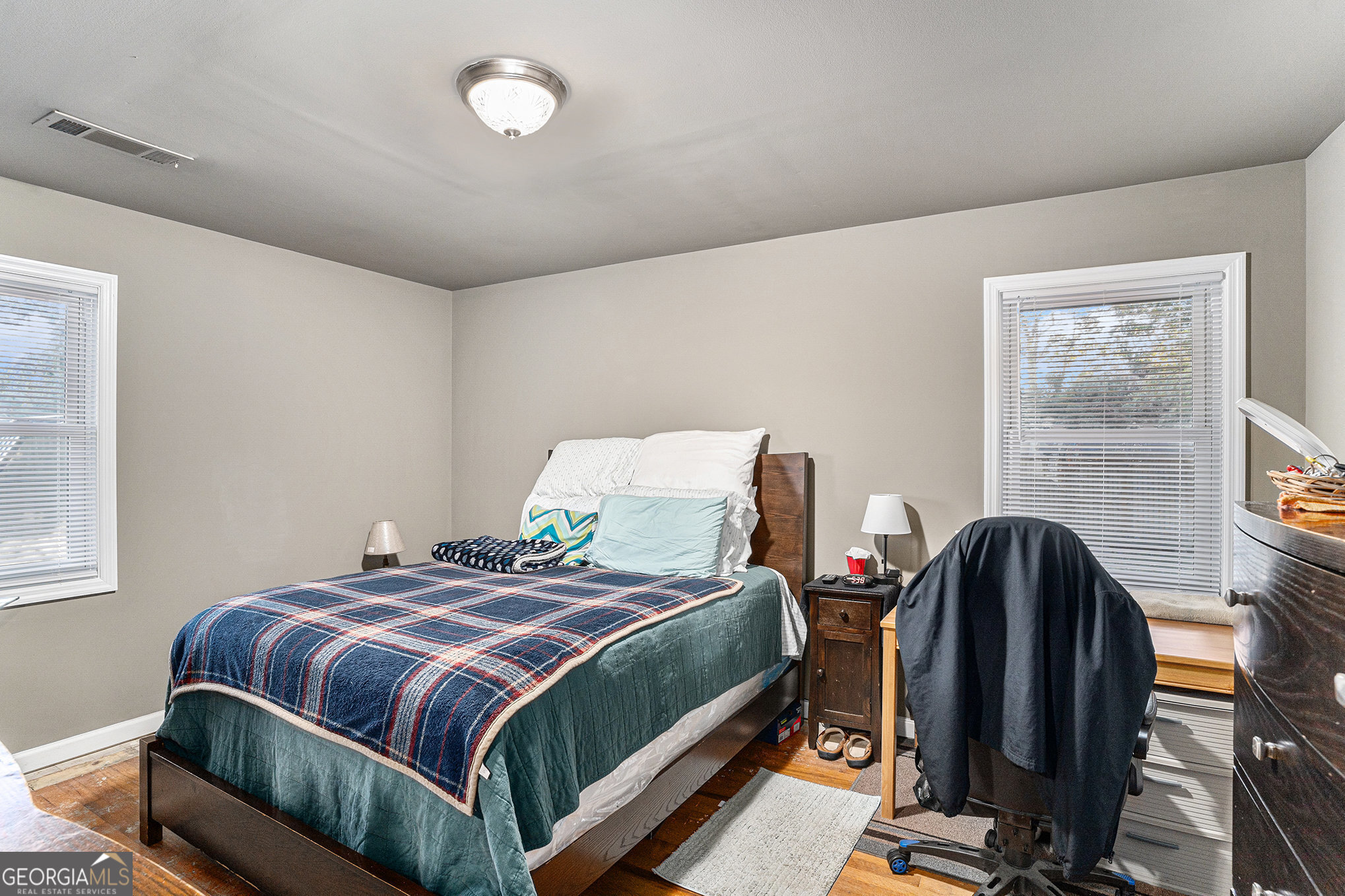 No HOA - Residential