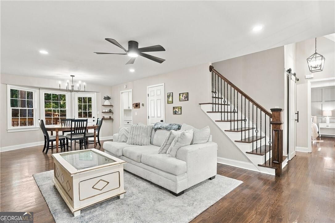 3141 Mills Ridge DR
