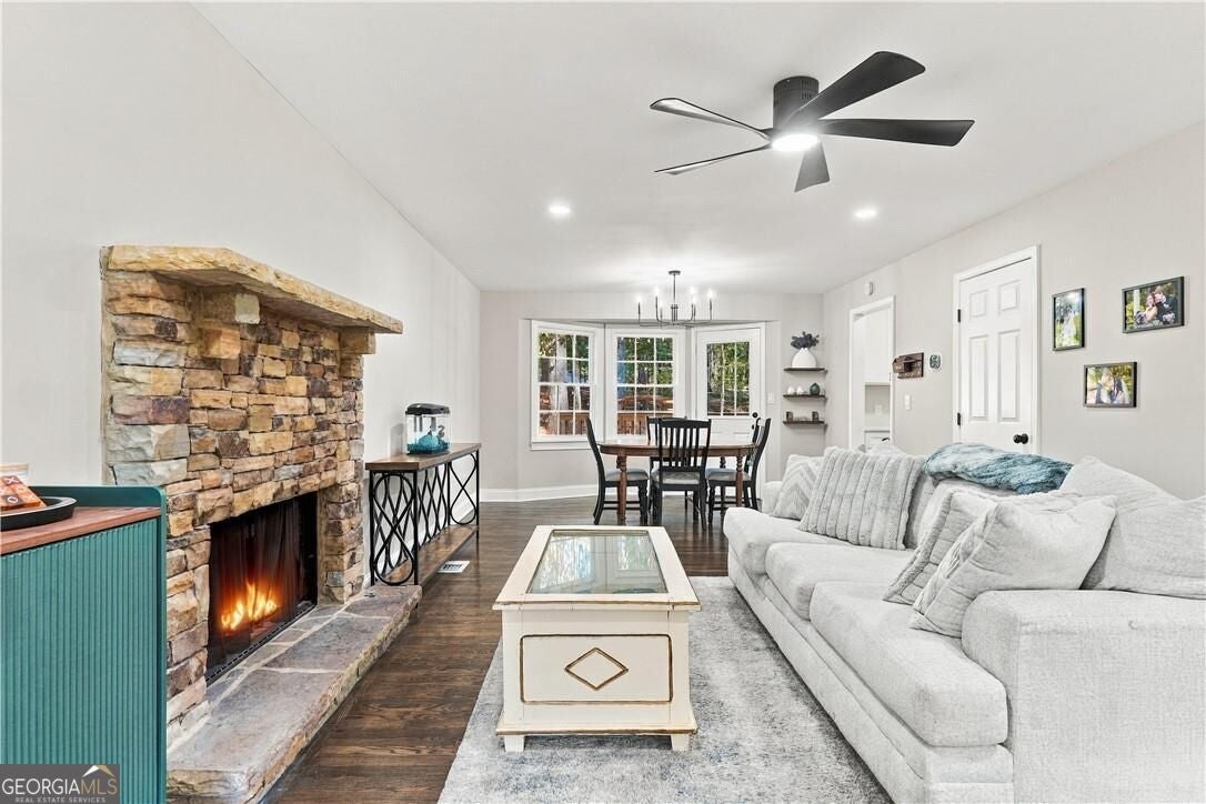 3141 Mills Ridge DR