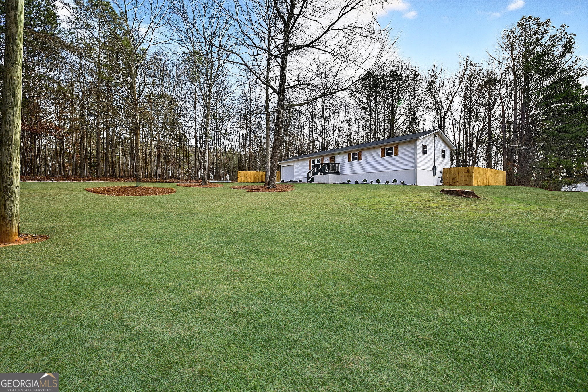 6293 Silver Creek LN