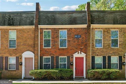 Photo of 135 N River Drive #G, Atlanta, GA 30350 (MLS # 10693889)