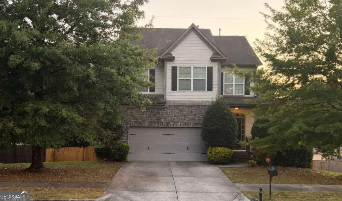 3746 Brittany Walk