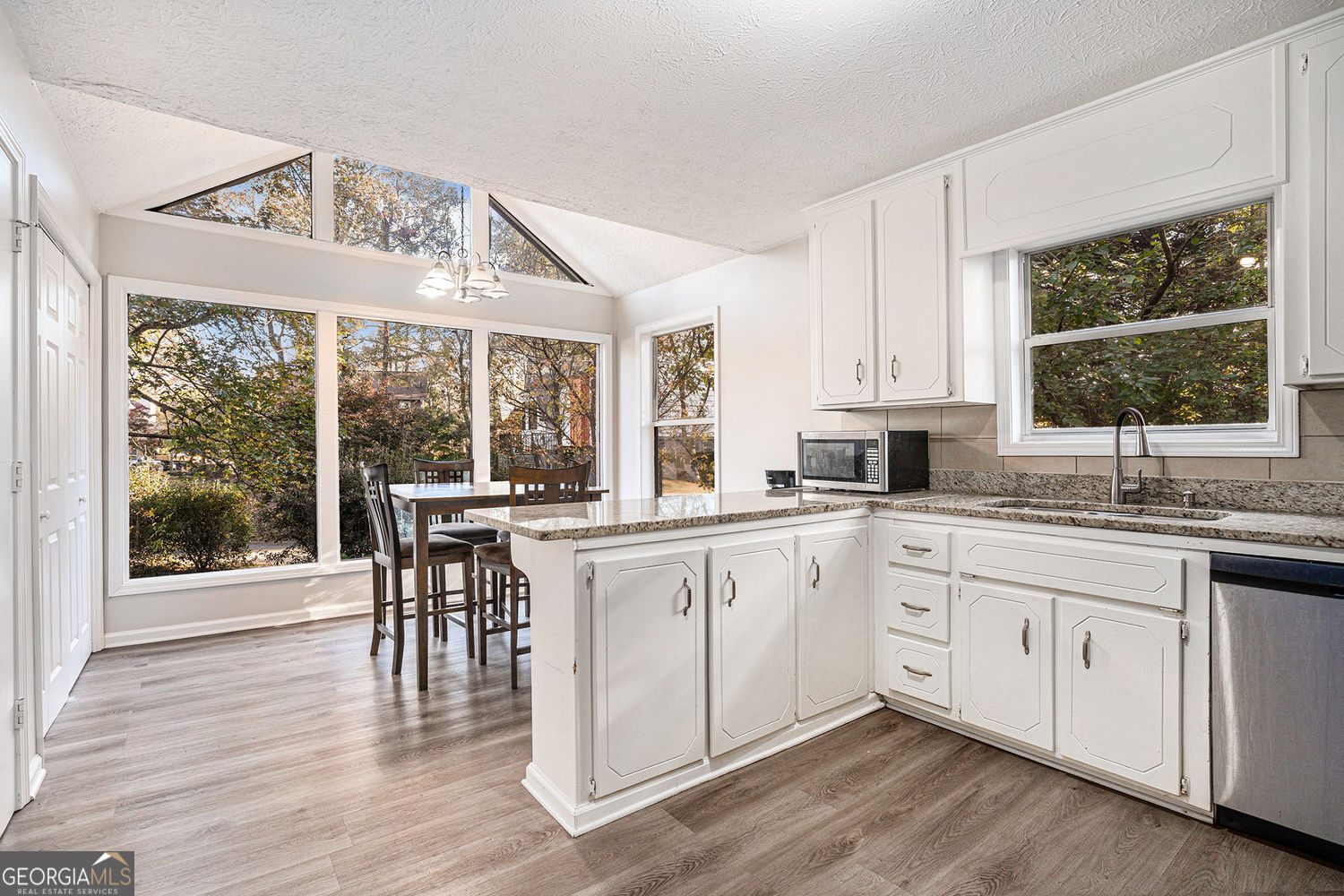 SPRAYBERRY STATION - Residential