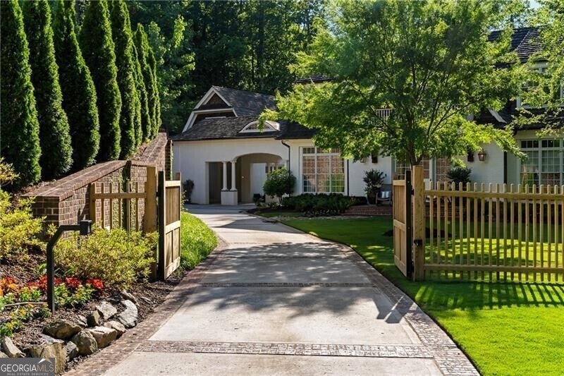 5360 Lake Forrest DR