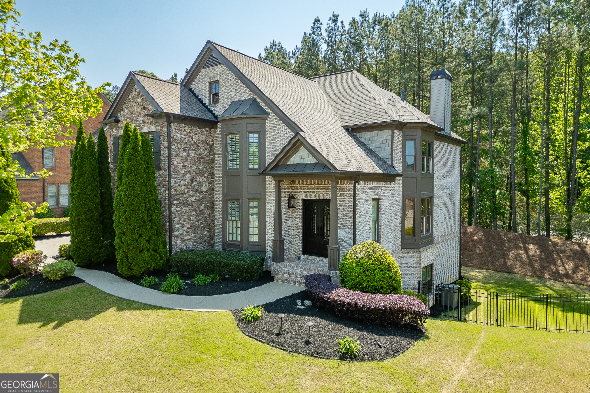 3352 Anna Ruby LN