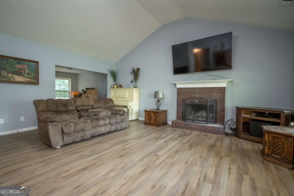 139 Marie CT