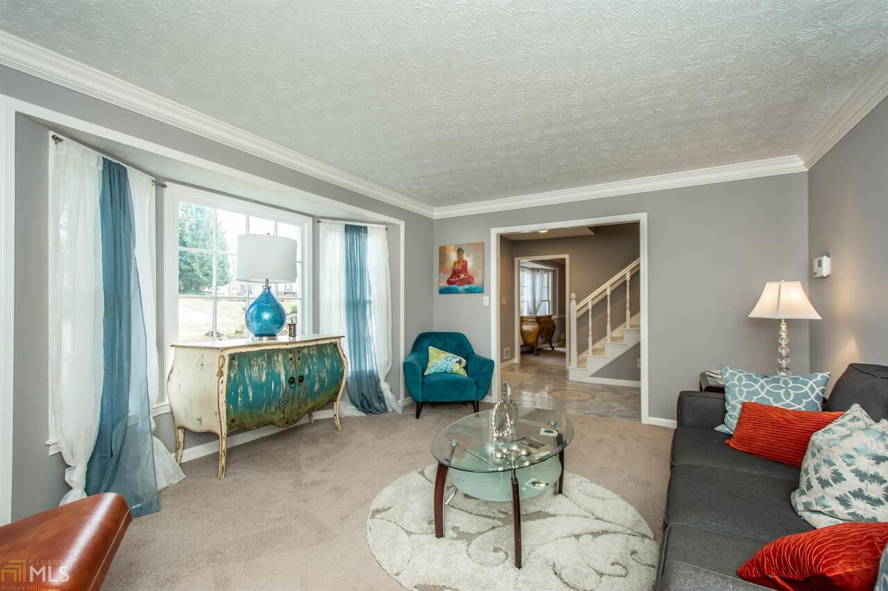 Hidden Hills - Residential