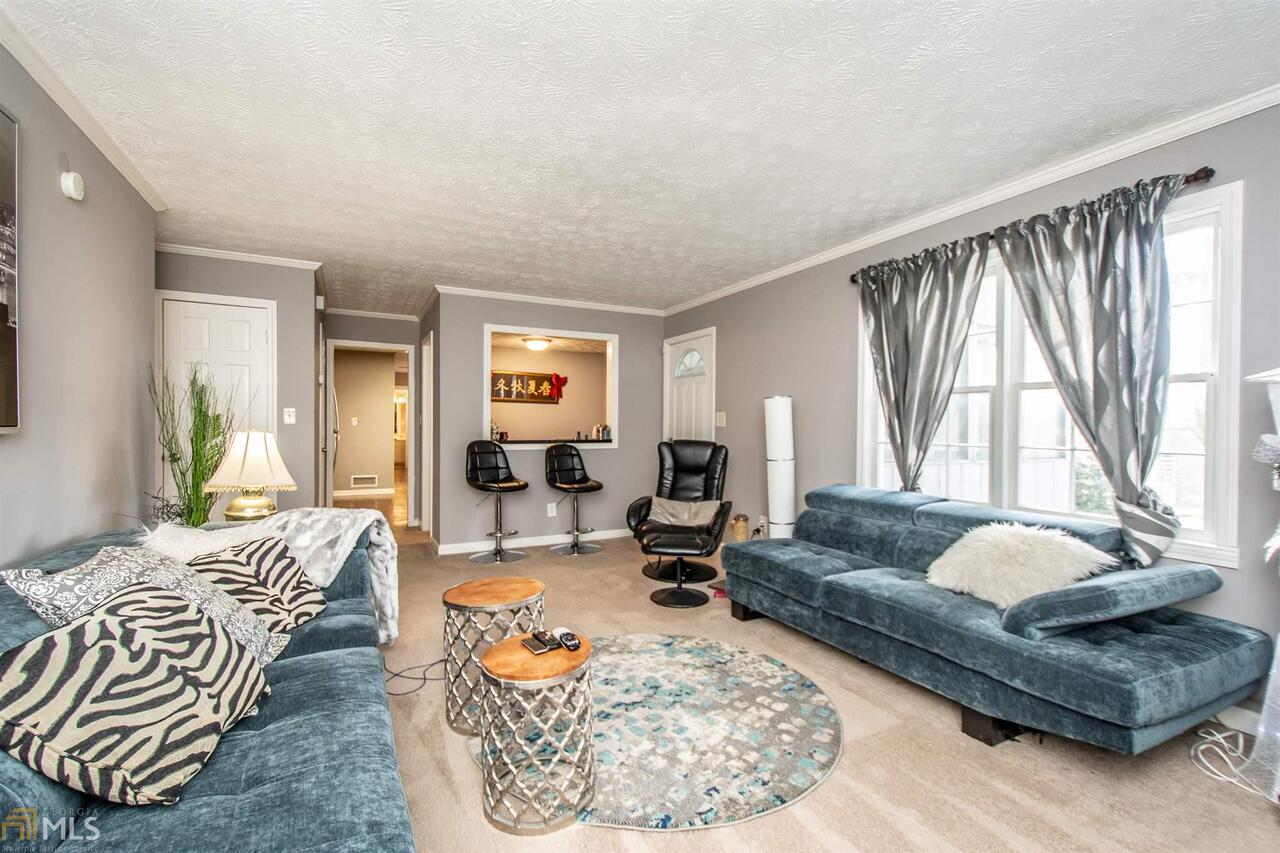 Hidden Hills - Residential
