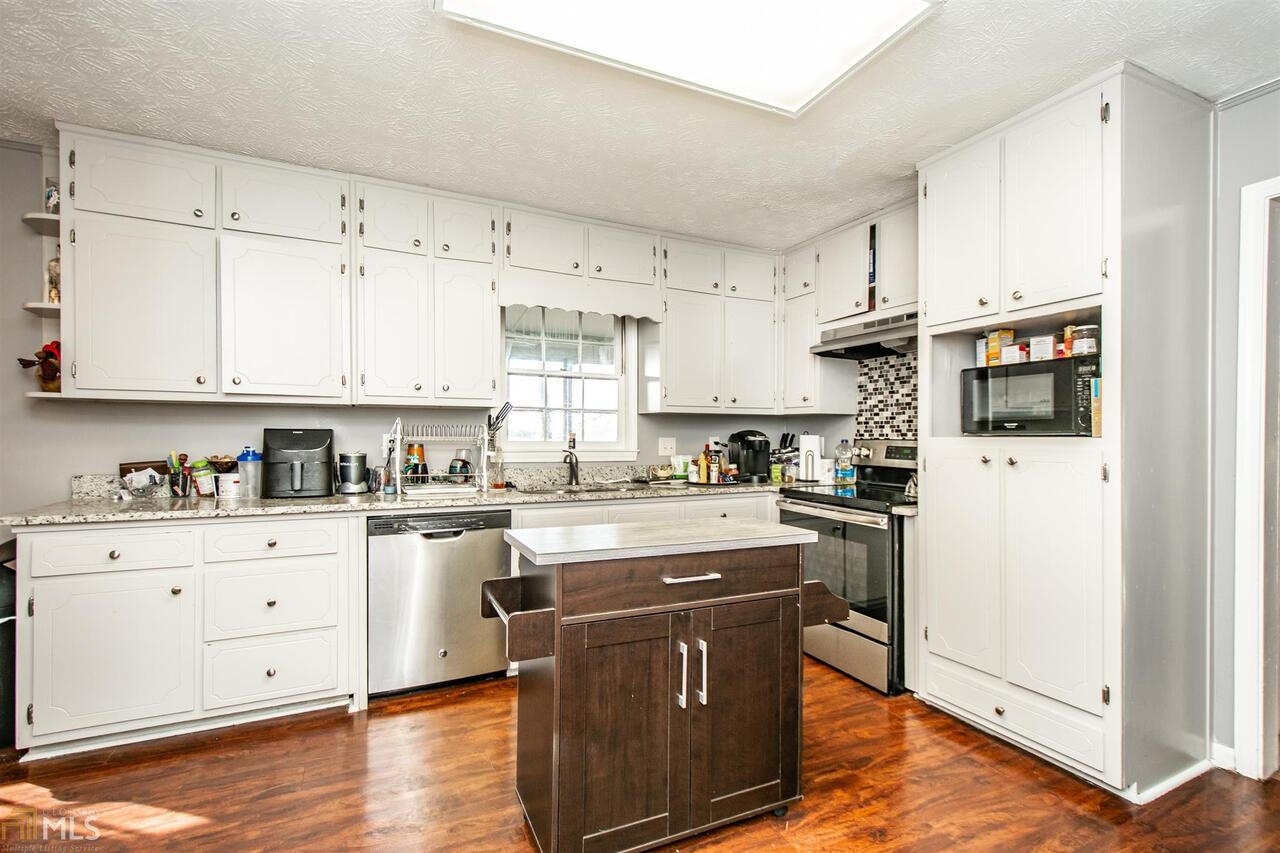 Hidden Hills - Residential