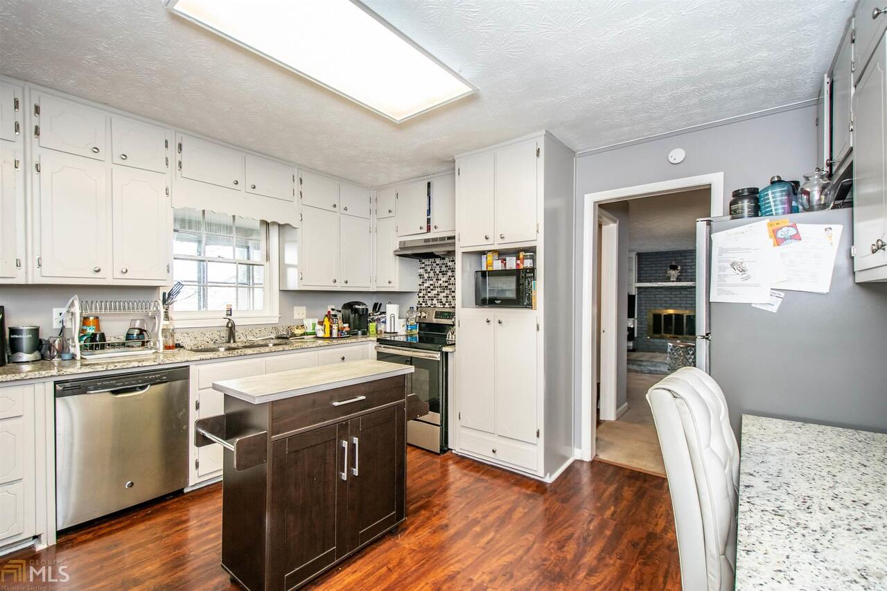 Hidden Hills - Residential