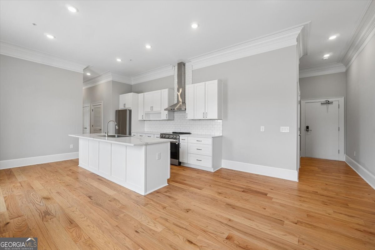 200 W Washington St, Unit C