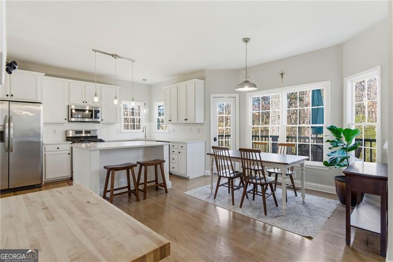 5055 Hamptons Club DR