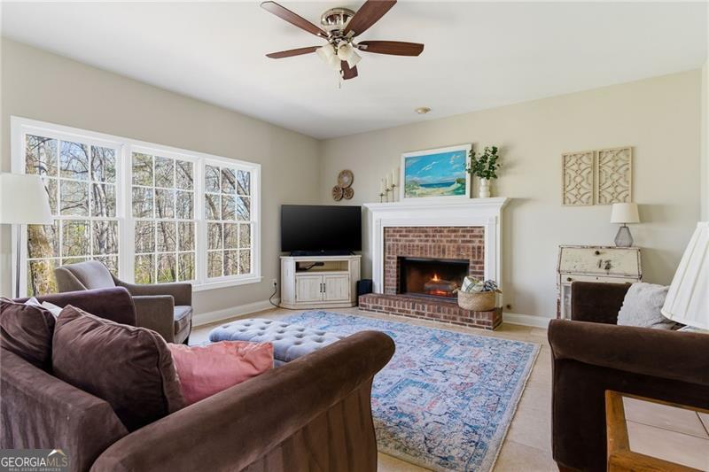 5055 Hamptons Club DR