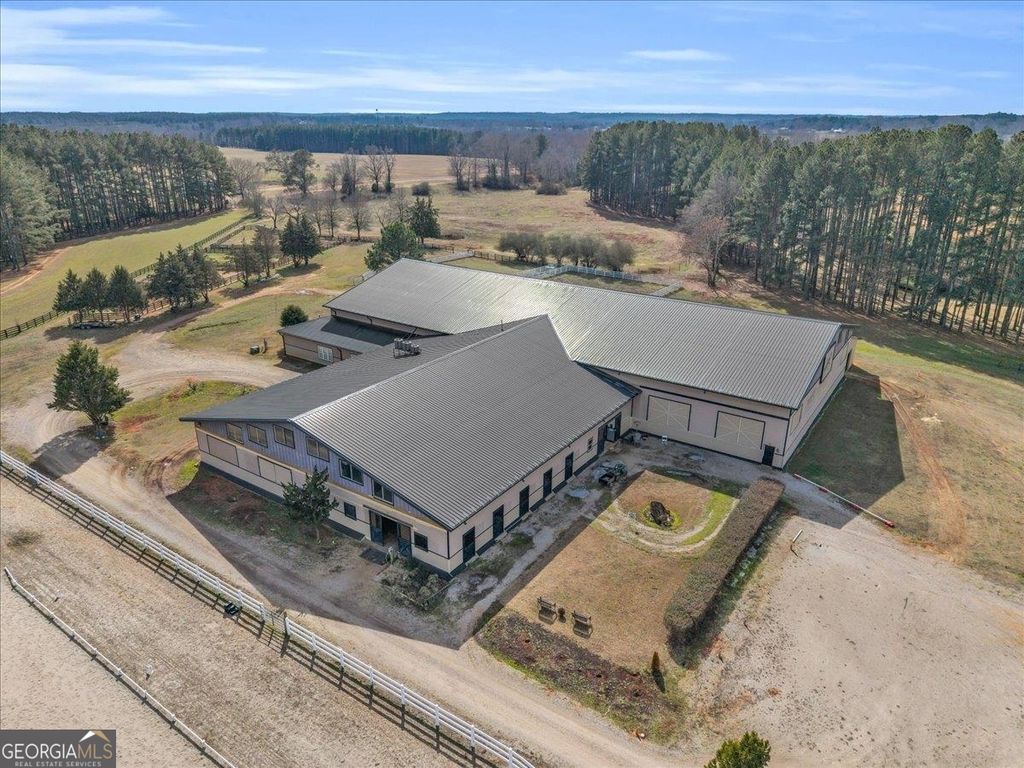 Photo of 1371 Plantation Road, Madison, GA 30650 (MLS # 10684644)
