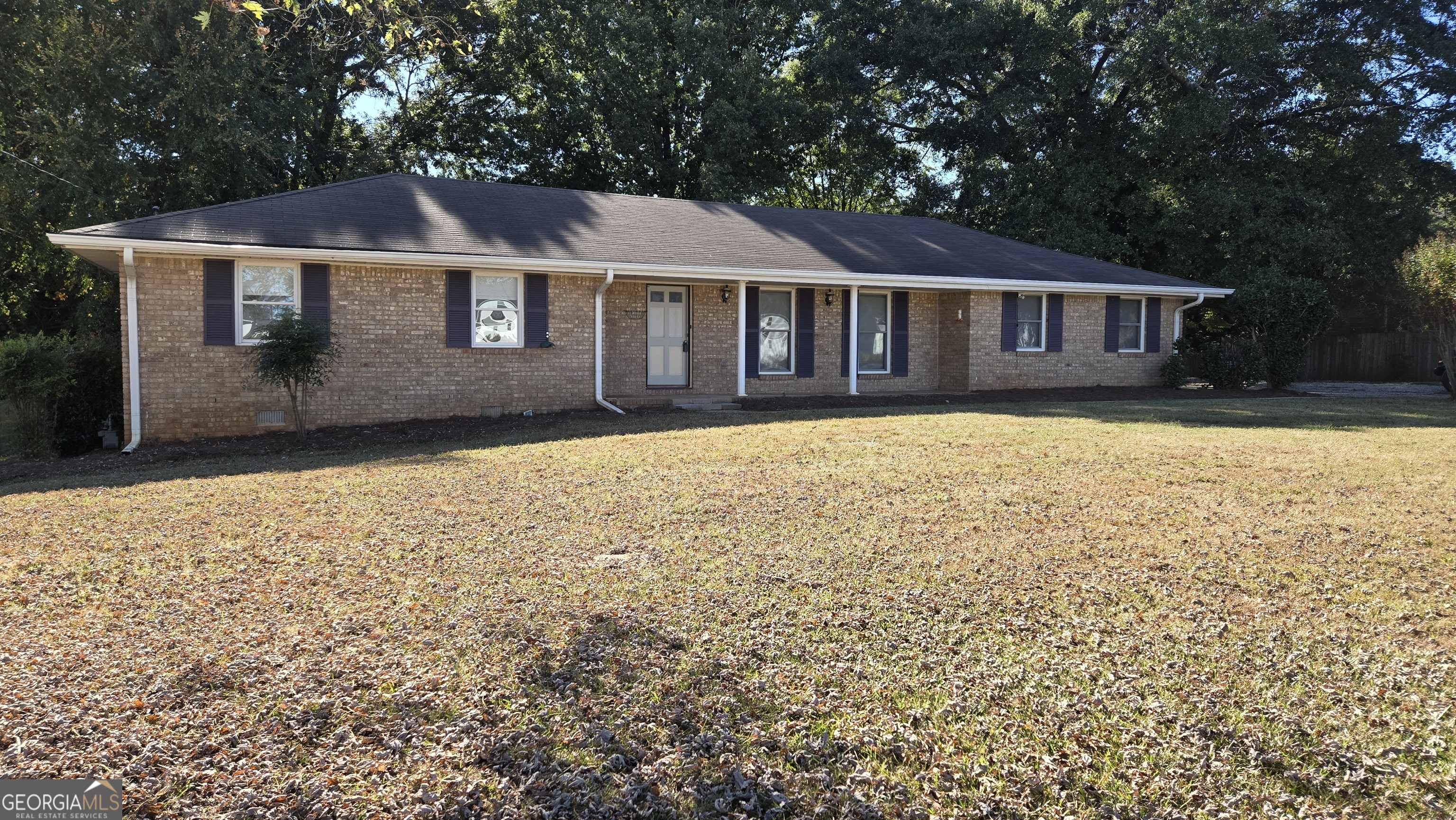 1625 Old Salem RD SE