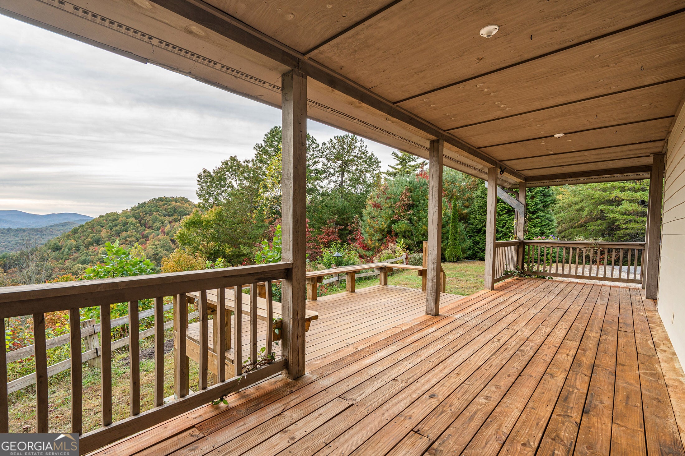 322 Louing Creek TRL
