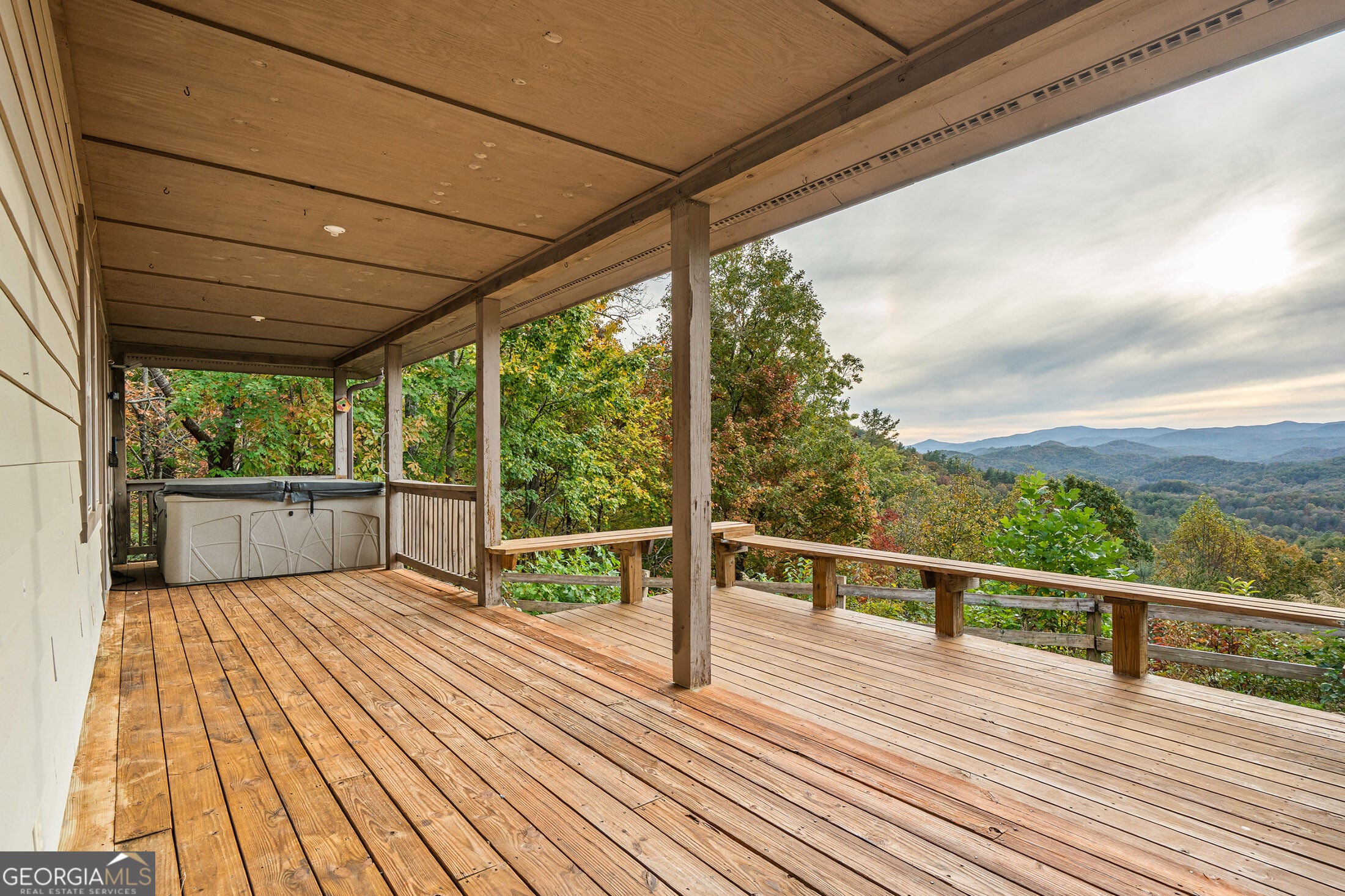 322 Louing Creek TRL
