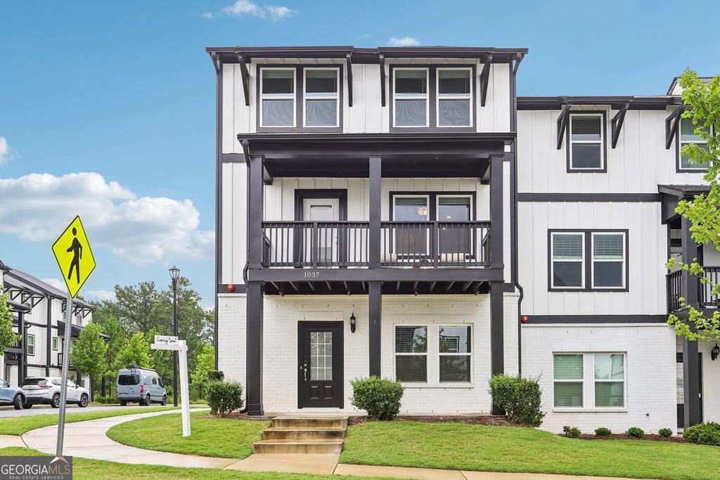 Photo of 1037 Knoxboro Lane, Woodstock, GA 30188 (MLS # 10810009)