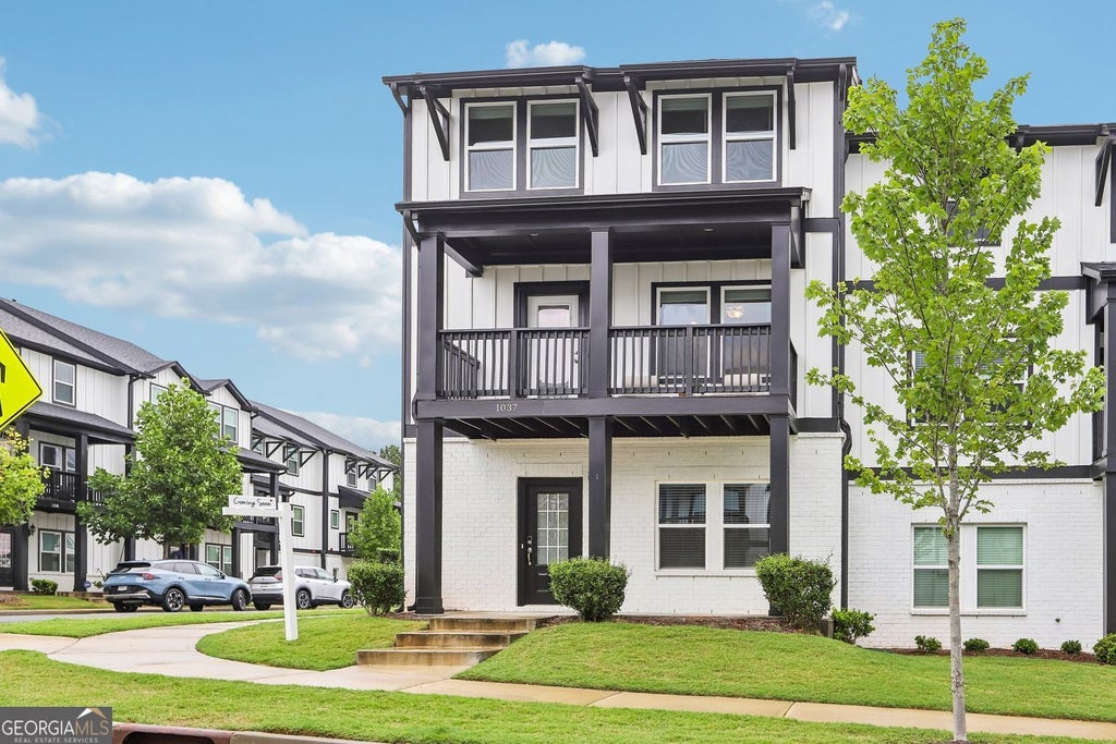 Photo of 1037 Knoxboro Lane, Woodstock, GA 30188 (MLS # 10810009)