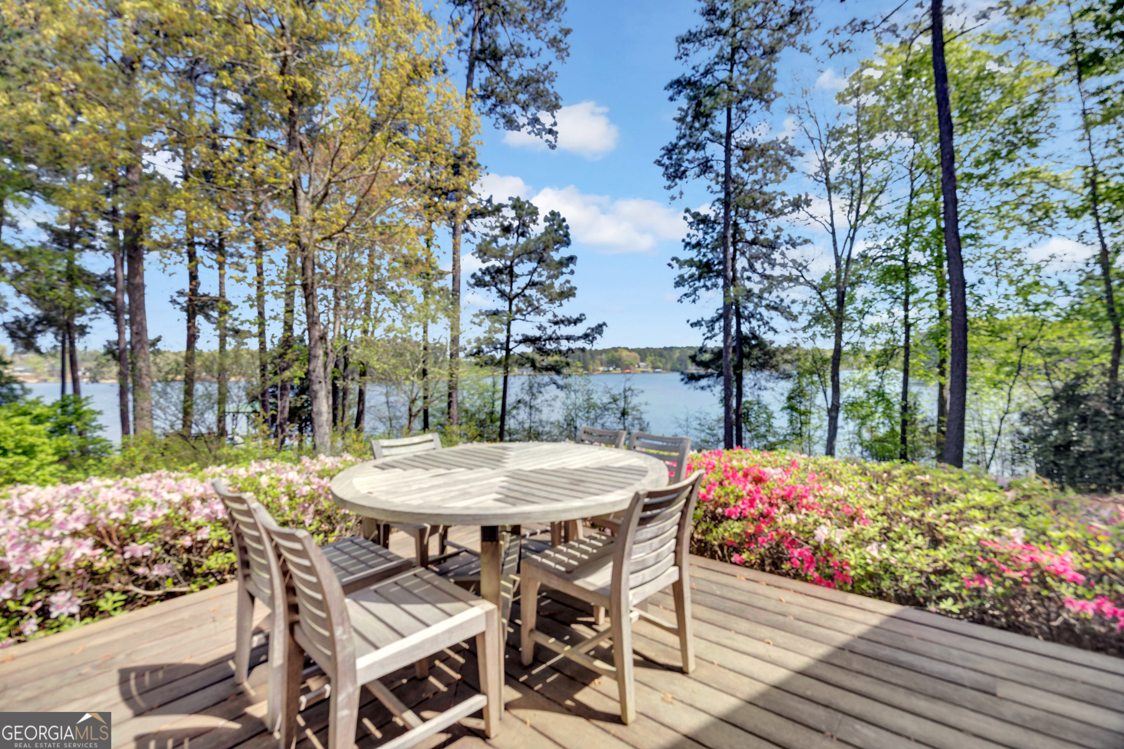 172 Tater Hill RD