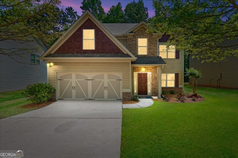 Photo of 103 Cliffhaven Circle, Newnan, GA 30263 (MLS # 10880697)