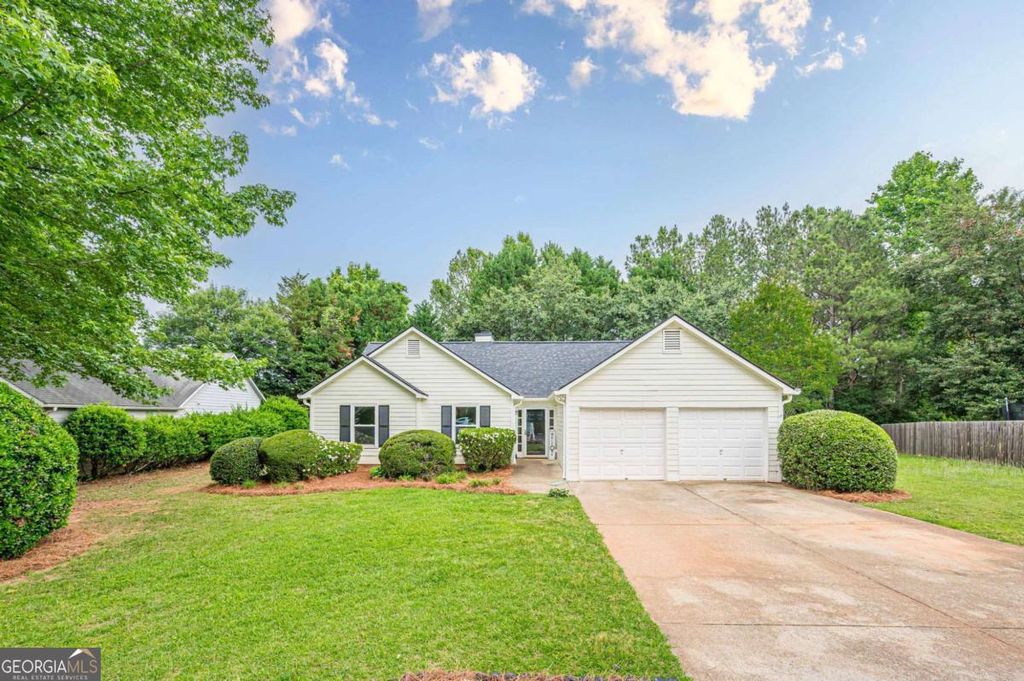 Photo of 3002 Lake Park Trail, Acworth, GA 30101 (MLS # 10770782)