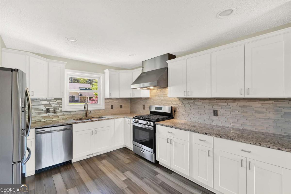 Indian Hills - Residential Lease